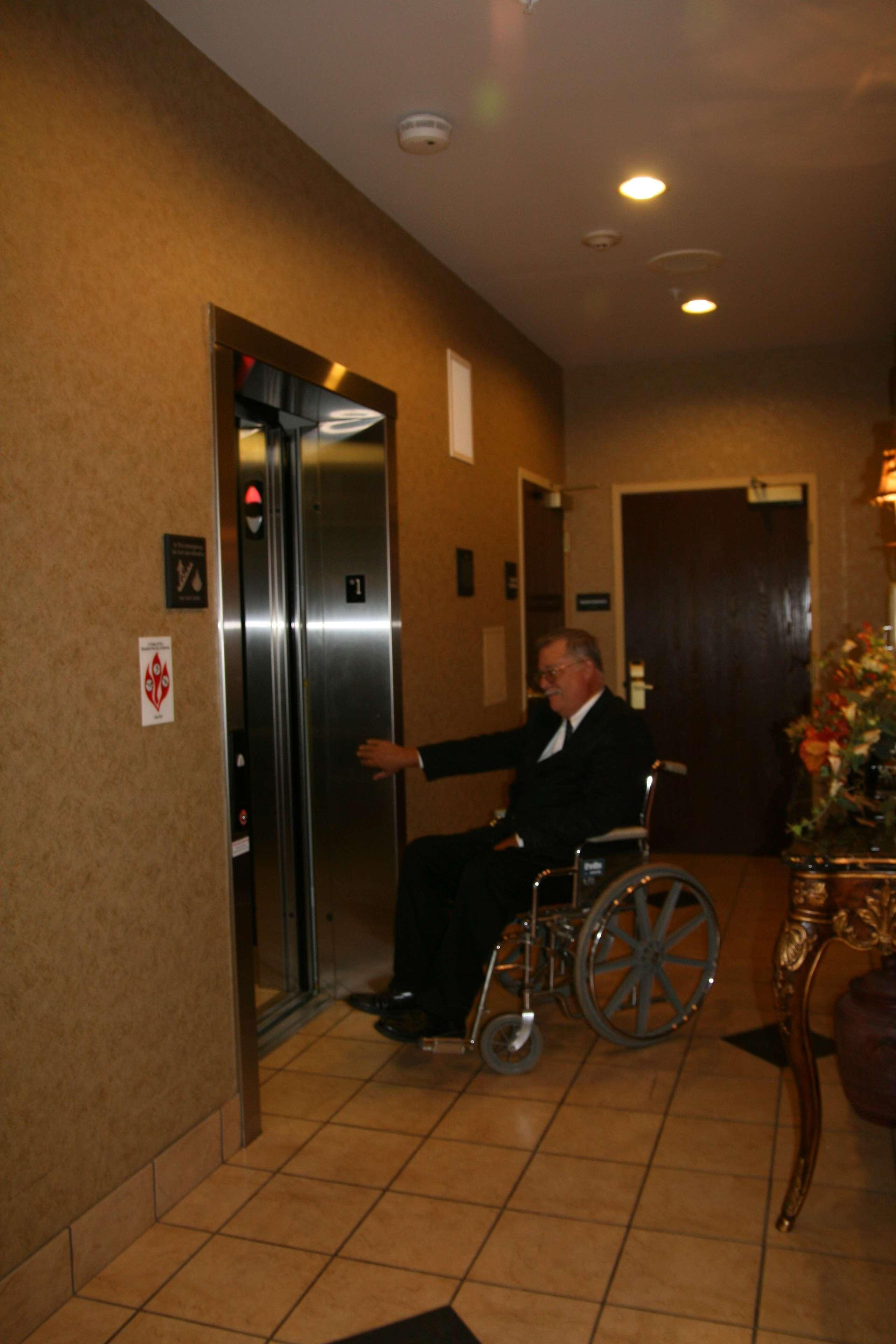 Hampton Inn מרשל מראה פנימי תמונה
