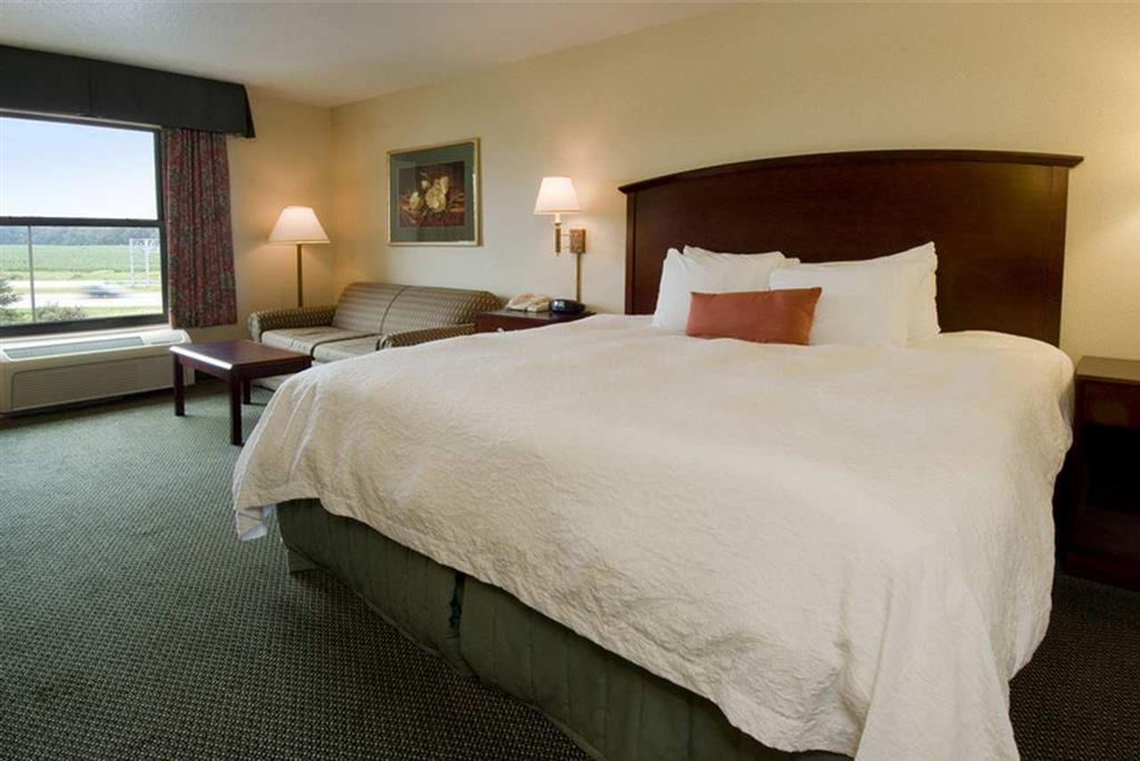 Hampton Inn מרשל חדר תמונה